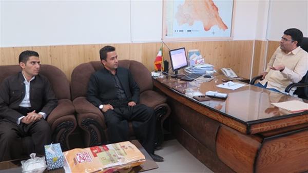 دیدار مسئولین شبکه بهداشت و درمان شهرستان ثلاث باباجانی با فرماندار محترم جناب آقای گروسی