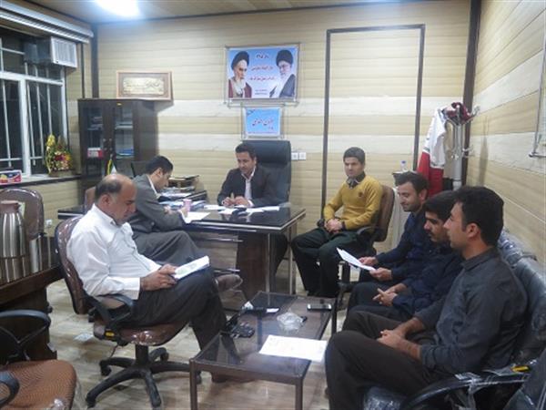 برگزاری کمیته مدیریت بحران در حوادث و بلایا در شبکه بهداشت و درمان شهرستان ثلاث باباجانی