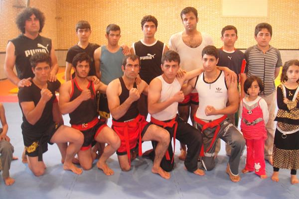 برگزاری  مسابقه ورزشی  ووشوبین نوجوانان وجوانان شهر تازه باد در سالن ورزشی الغدیر با همکاری تربیت بدنی شهرستان :