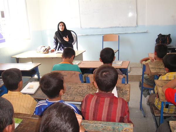 برگزاری کلاس آموزشی سل به مناسبت روز جهانی سل در مدارس