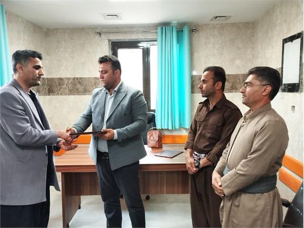 مراسم تودیع و معارفه مدیر بیمارستان شهدای سلامت شهرستان ثلاث باباجانی برگزار گردید.